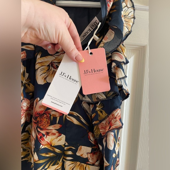 Floral Halter Neck Maxi Dress - Blue and Cream - Picture 5 of 7